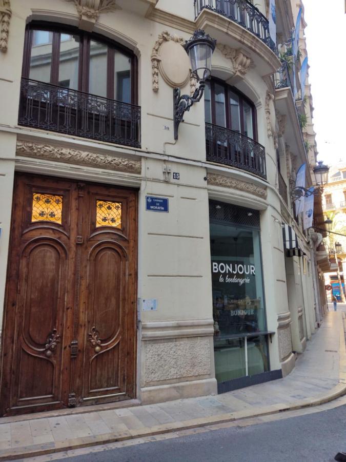 Pension Moratin Valencia Exteriör bild
