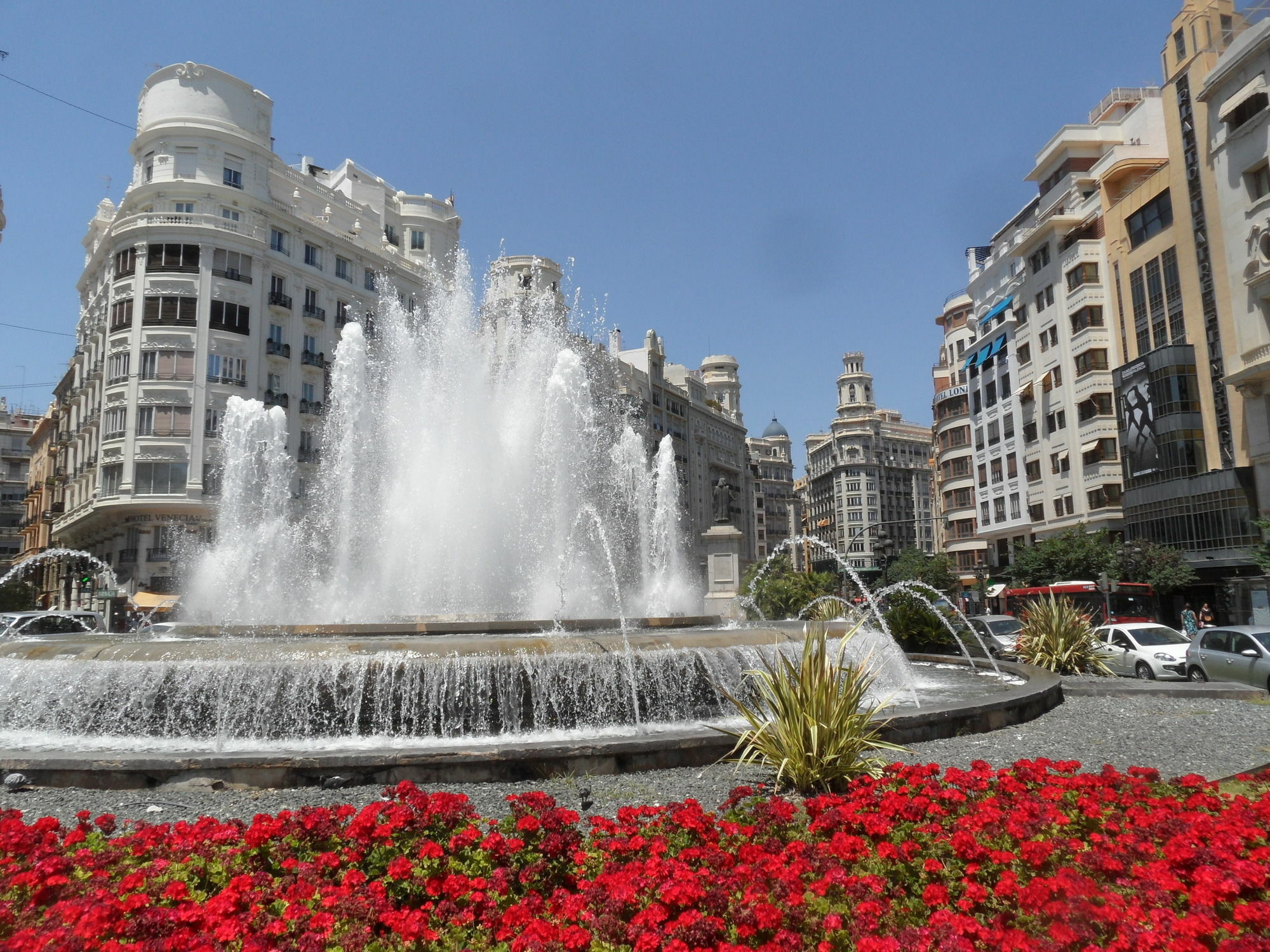 Pension Moratin Valencia Exteriör bild